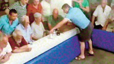 'Horoz festivali'ne baskın!