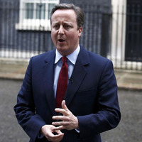 İngiltere Başbakanı mikrofonunu açık unutursa!