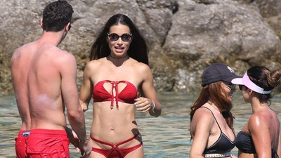 Adriana Lima Sami Khedira ile tatilde