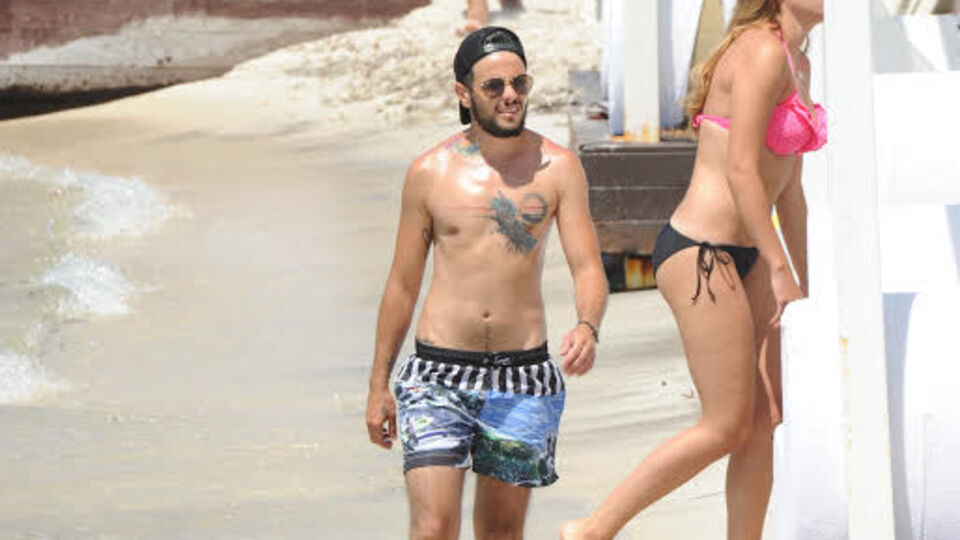 Rüzgar Erkoçlar Bodrum'da ortaya çıktı