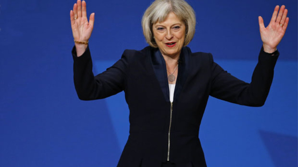 AB'siz yuvayı dişi kuş yapacak