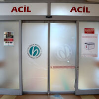 'Kız bakılan' acil servis doldu, taştı