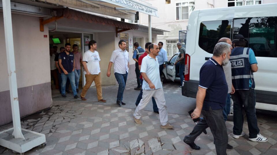 Paralel operasyonunda gözaltı sayısı 23'e yükseldi