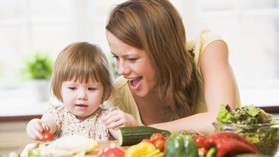 Süt içmiyor, sebze ve et yemiyorsa...