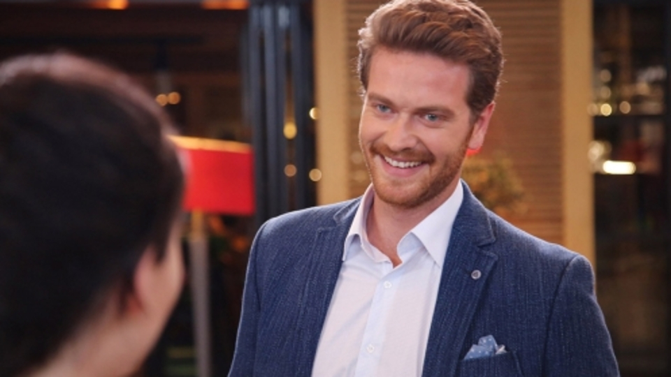 Yüksek Sosyete'de işler karışıyor!