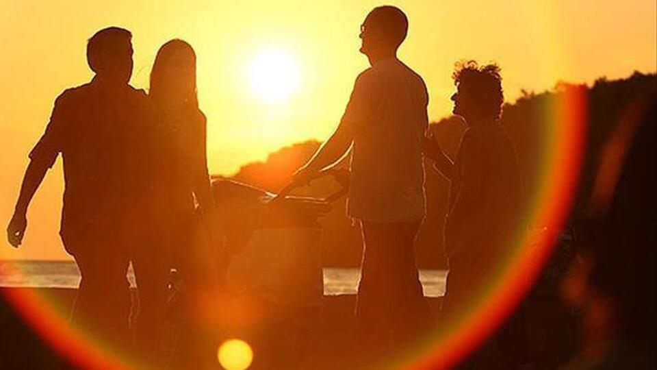 Genetik özelliklerden sonra en çok o yaşlandırıyor!