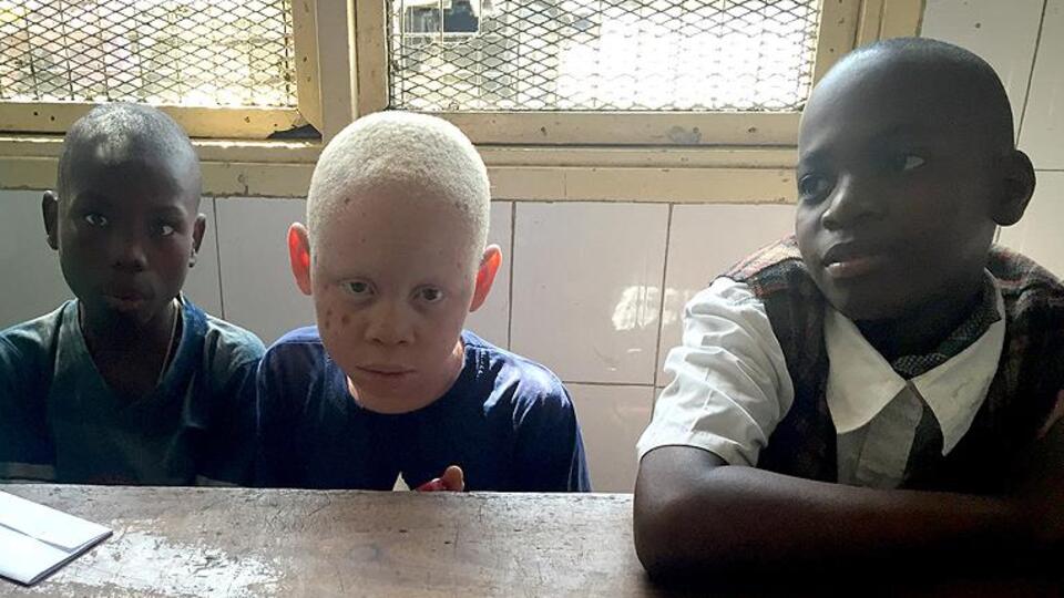 O çocuk ölüm tehlikesi ve tecavüz riski ile karşı karşıya... Sebebi sizi çok üzecek!