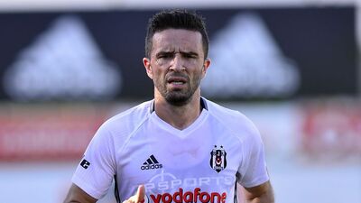 Beşiktaş'tan F.Bahçe'ye Gökhan Gönül'lü gönderme