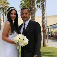 Bebeğinin cinsiyetini açıkladı