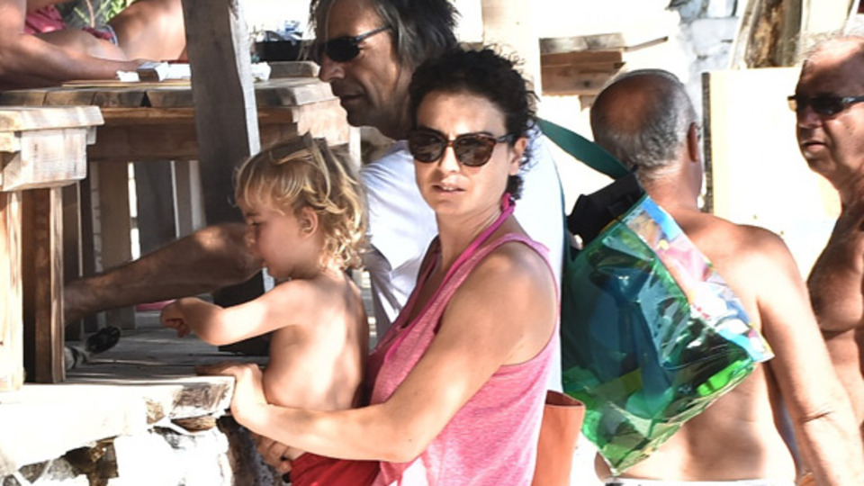 Gümüşlük'e demir attı