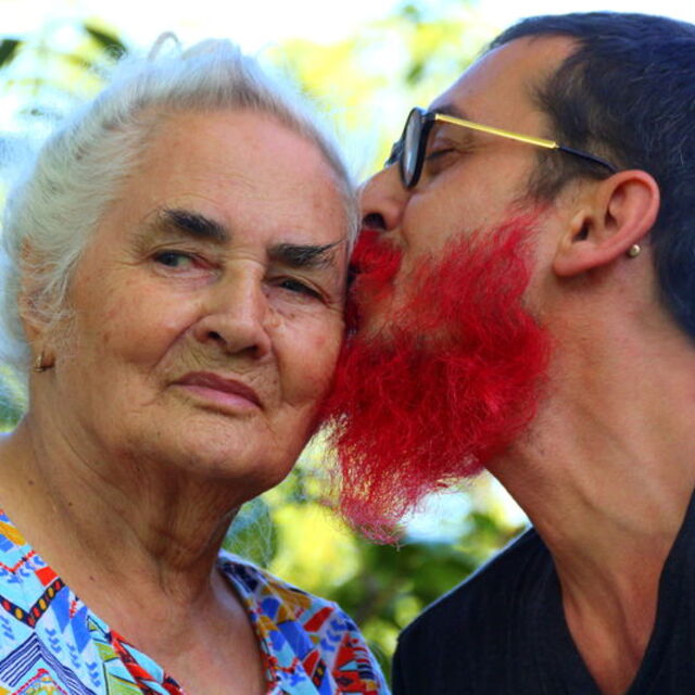Alzheimer'la konforlu yaşamanın yolları