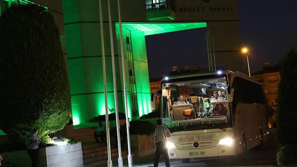 Tuğgeneral Özbakır ile 51 rütbeli askeri personel tutuklandı