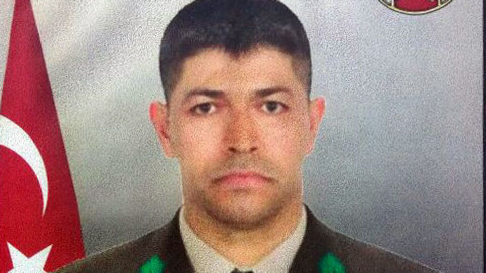 "Orası senin namusun, teslim etme"