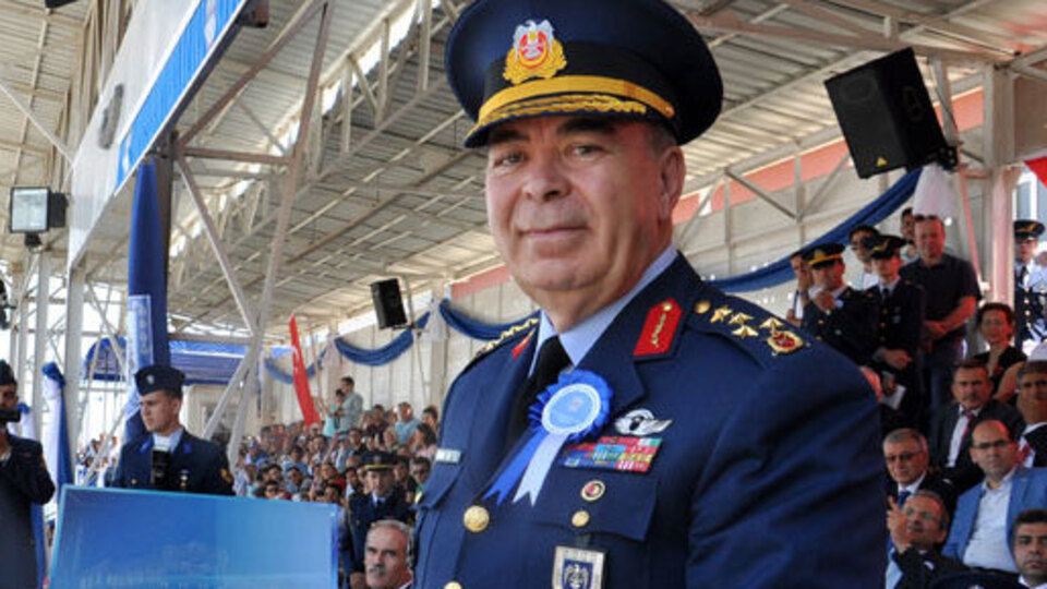 Düğün hazırlıklarını izleyip baskın yapmışlar!