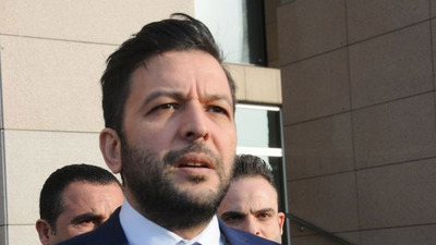 Tankın üzerine çıktı