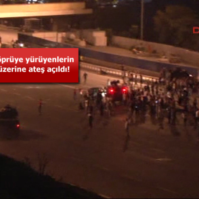 Darbe girişimi köprüde yaşananların en net görüntüsü
