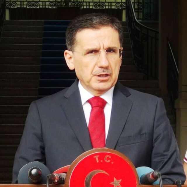 Hatay'da 218 kamu görevlisi açığa alındı