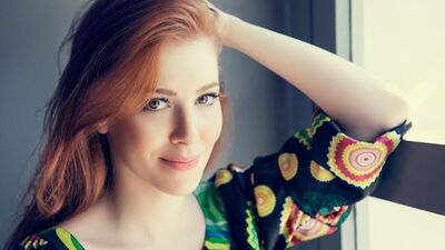 Elçin Sangu'ya 100 bin dolarlık dava