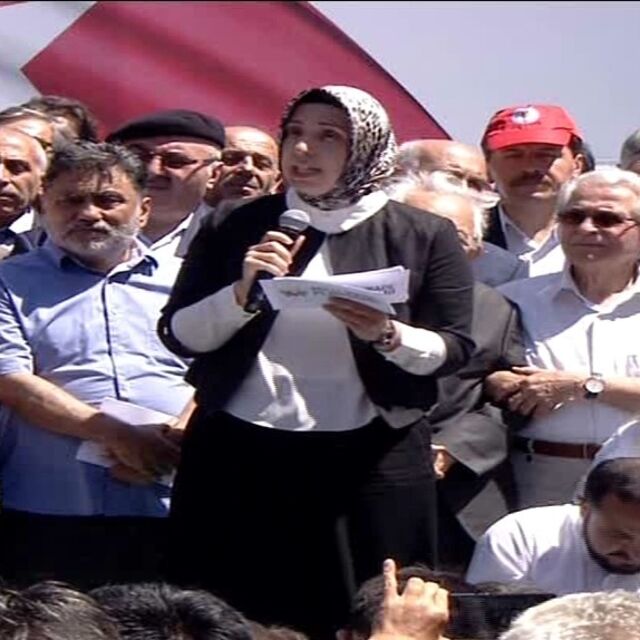 Saraçhane Parkı'nda darbe girişimine karşı protesto