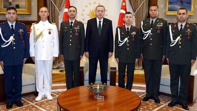 Cumhurbaşkanı'nın havacı yaveri sahte kimlikle otelde yakalandı