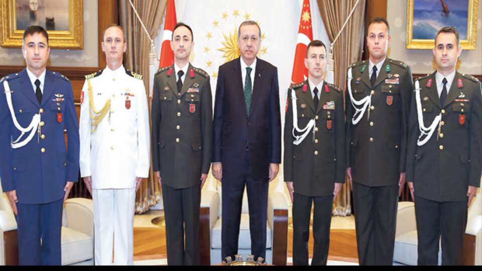 O yaverlerden üçü gözaltına alınmamış!