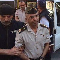 Darbeci general İzmir'i kana bulayacakmış!