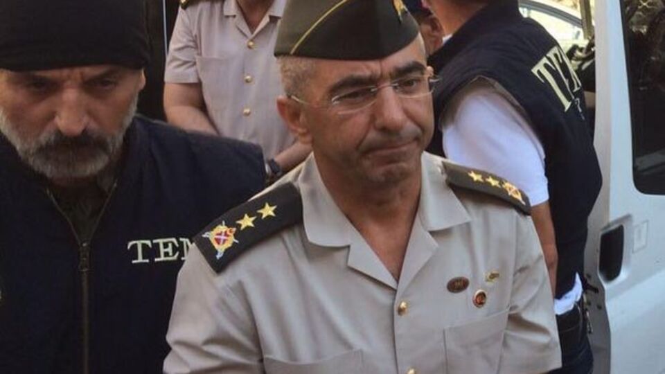 Darbeci general İzmir'i kana bulayacakmış!