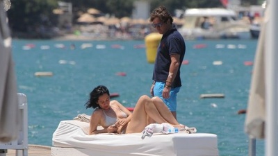 Kaya uyardı Feraye kaçtı