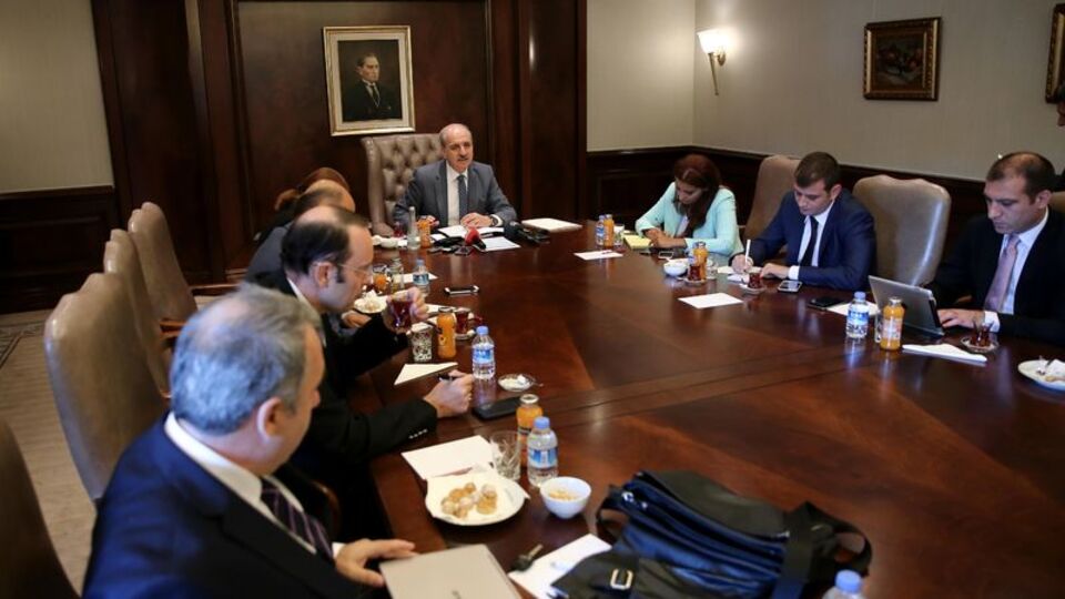 "Kesinlikle sokağa çıkma yasağı öngörmüyoruz"