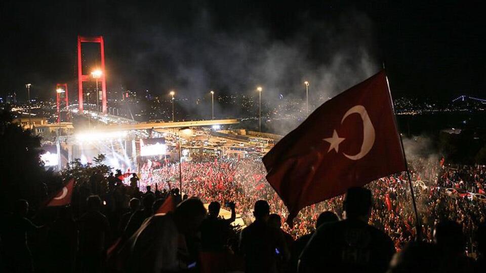 Boğaziçi Köprüsü ulaşıma açıldı