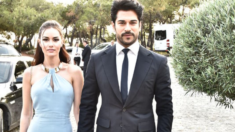 Beklenen haber geldi