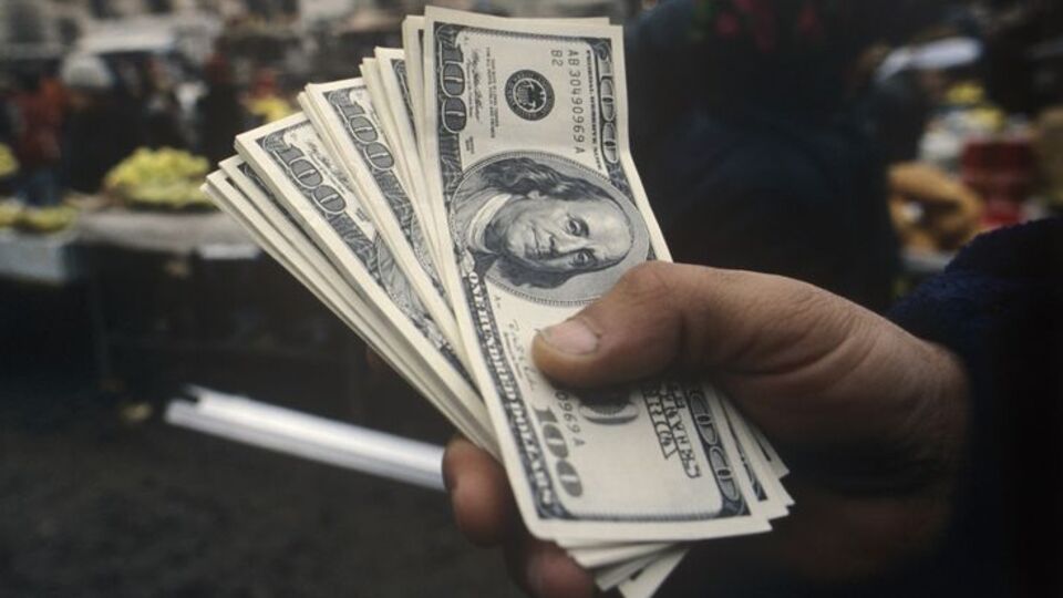 Borsa haftayı artışla kapattı, dolar düşüyor