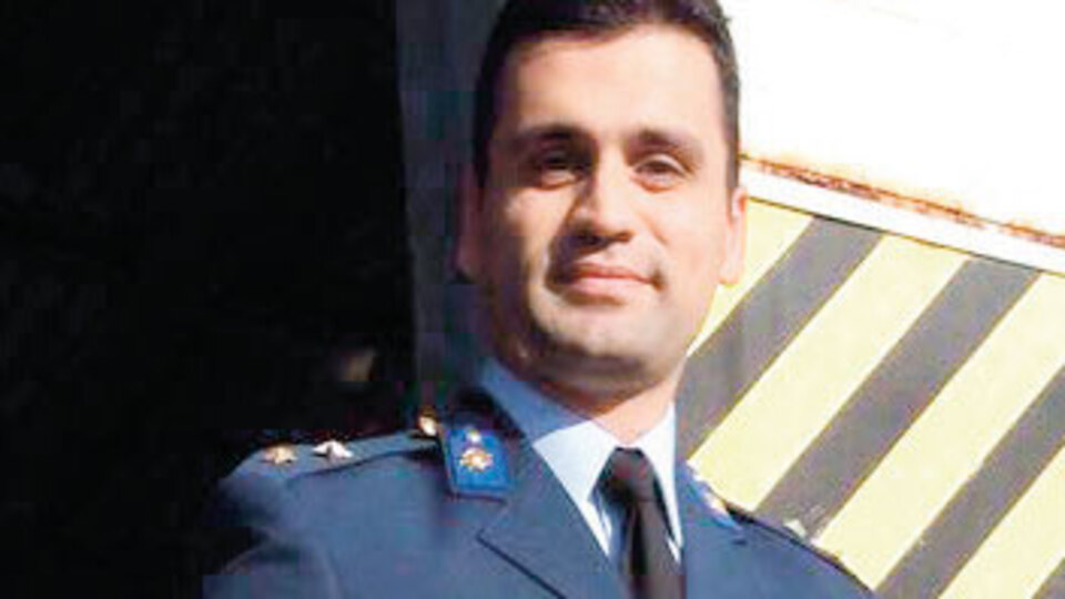 Vanaları söktü, cuntayı felç etti!