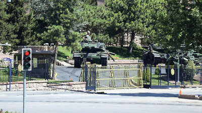 Karargâhta dehşet gecesi!