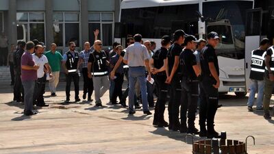 45 bin 484 memur görevden alındı