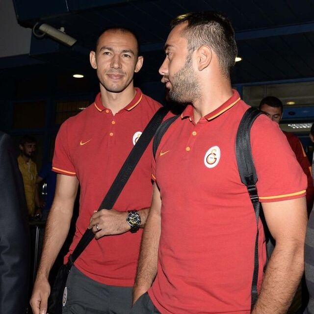 Galatasaray'da 4 isim kadro dışı!