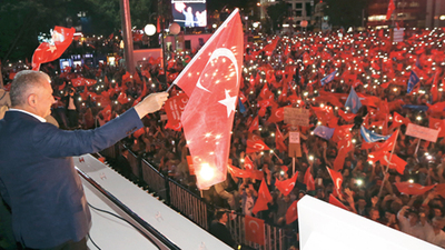 "Demokrasinin zaferi, milletin destanı"