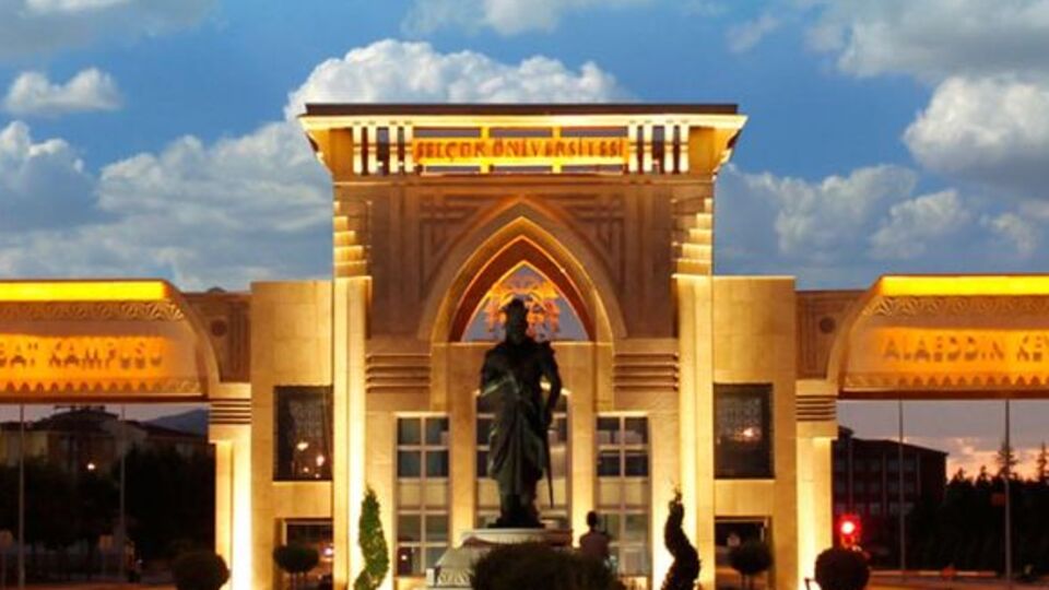 Selçuk Üniversitesi'nde 177 kişi açığa alındı