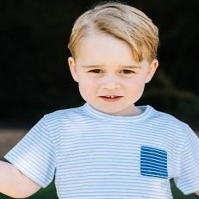 Prens George'a hediye yağdı