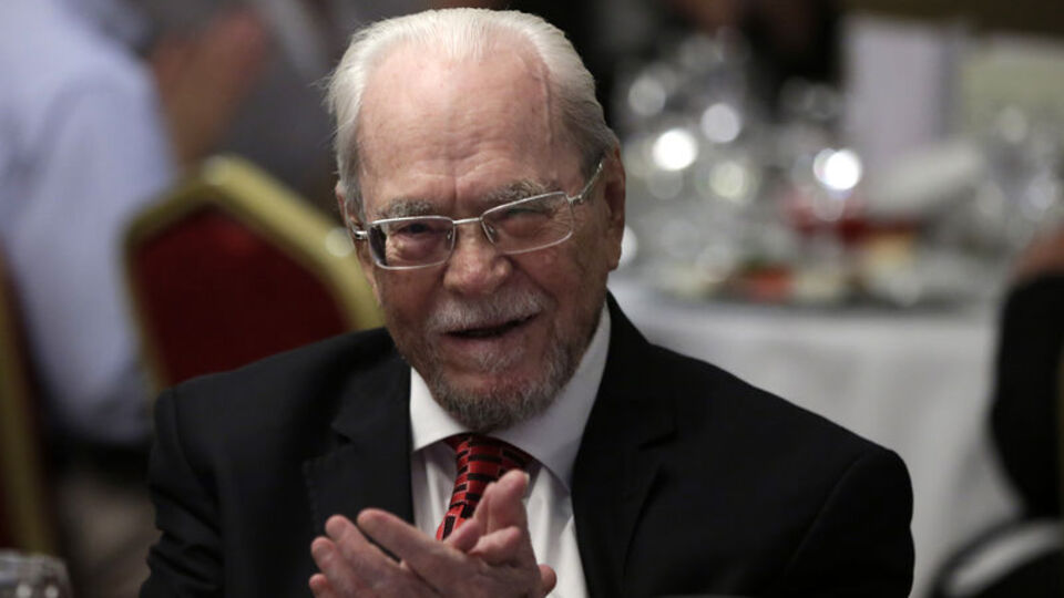 Fatih'in yanına defnedilecek