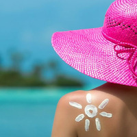 Sıcak yaz günlerinde güneşin zararlı etkilerine dikkat!