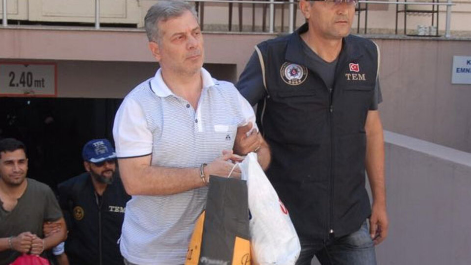 1 dolar dergiyle geldi!