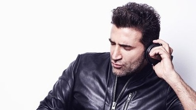 Nihat Odabaşı DJ'liğe soyundu