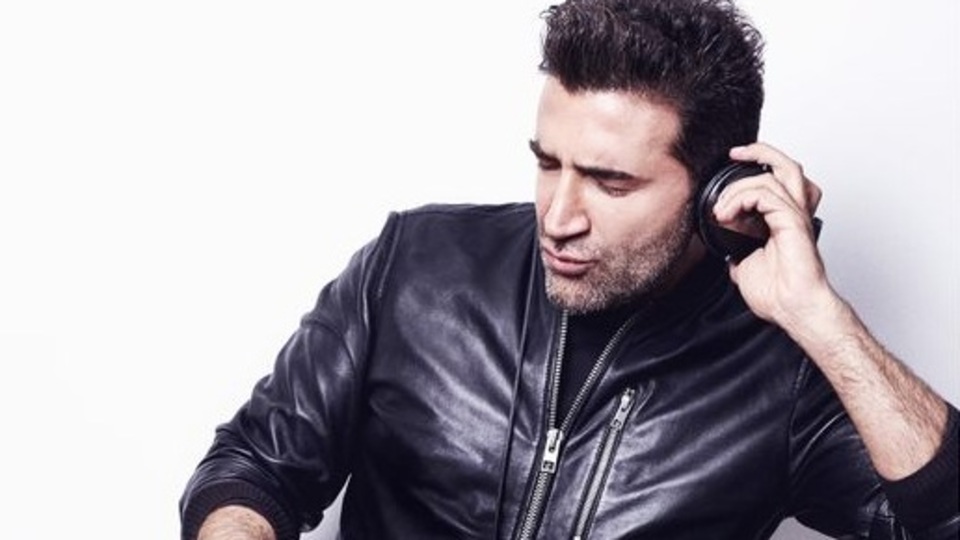 Nihat Odabaşı DJ'liğe soyundu