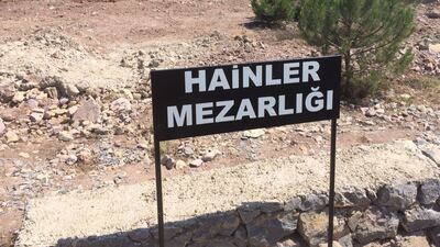 "Hainler Mezarlığı" tabelası kaldırıldı