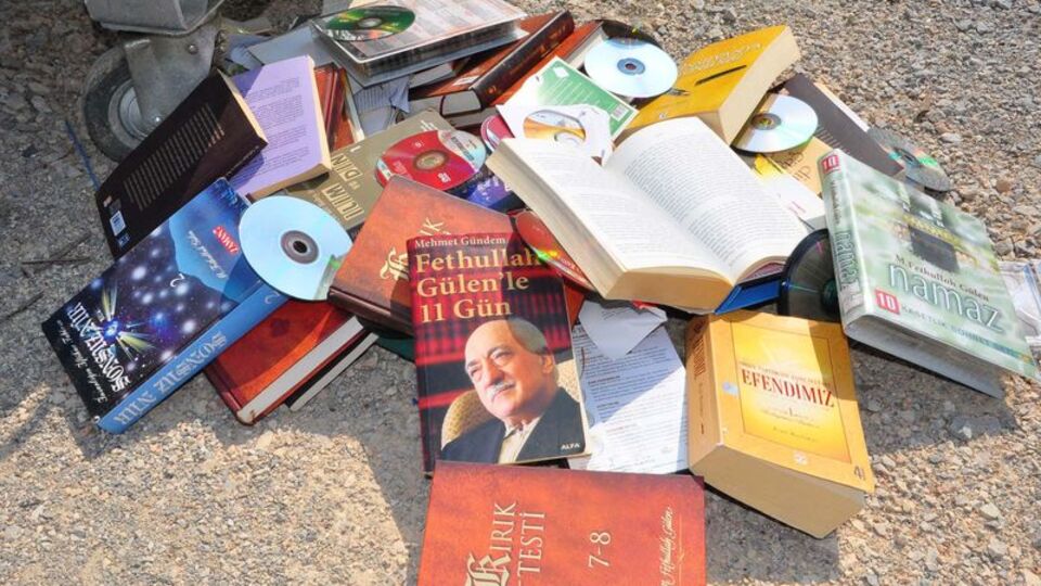 FETÖ elebaşı Gülen'in kitapları toplatılacak