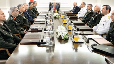 TSK'ya '2015 darbesi'