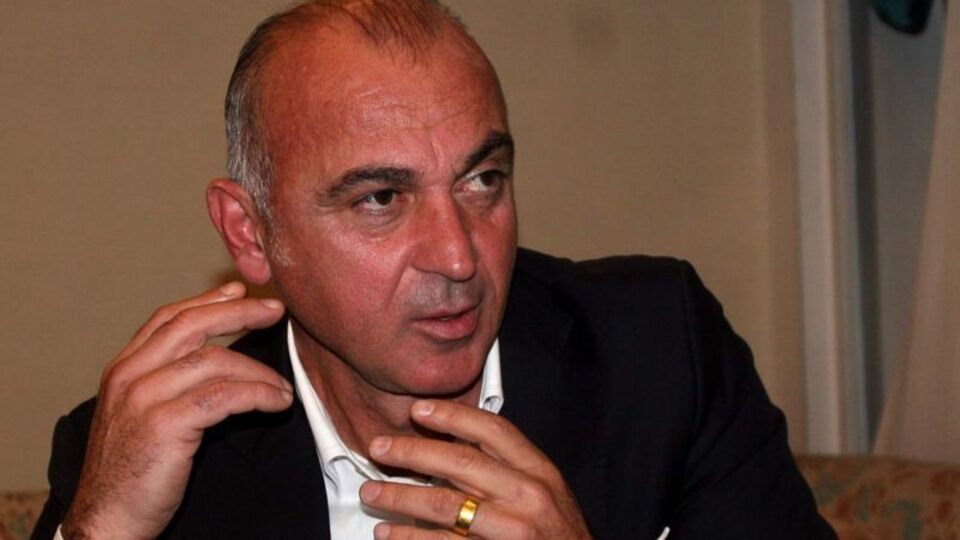 Sebahattin Çakıroğlu kimdir?