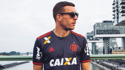 Poldi'ye forma tepkisi!
