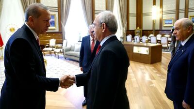 Yaklaşık 4 bin davadan vazgeçti! Sadece 2 isim hariç